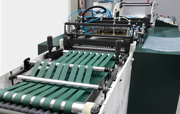 Air-cooling conveyor