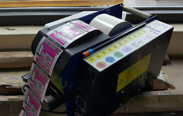 Labelling device