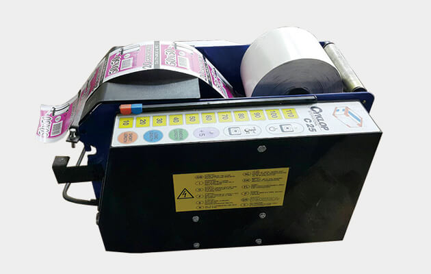 Labelling device