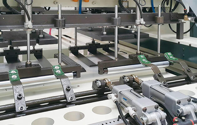 Gripper folding - 1st & 2nd folds