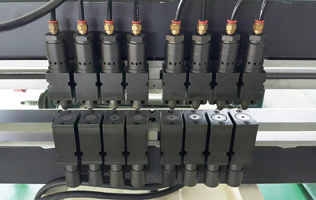 Auxiliary heated pressor