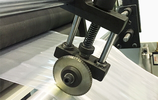 Continuous perforation device